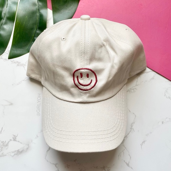 Happy Smiley Face Hat - Picture 1 of 5